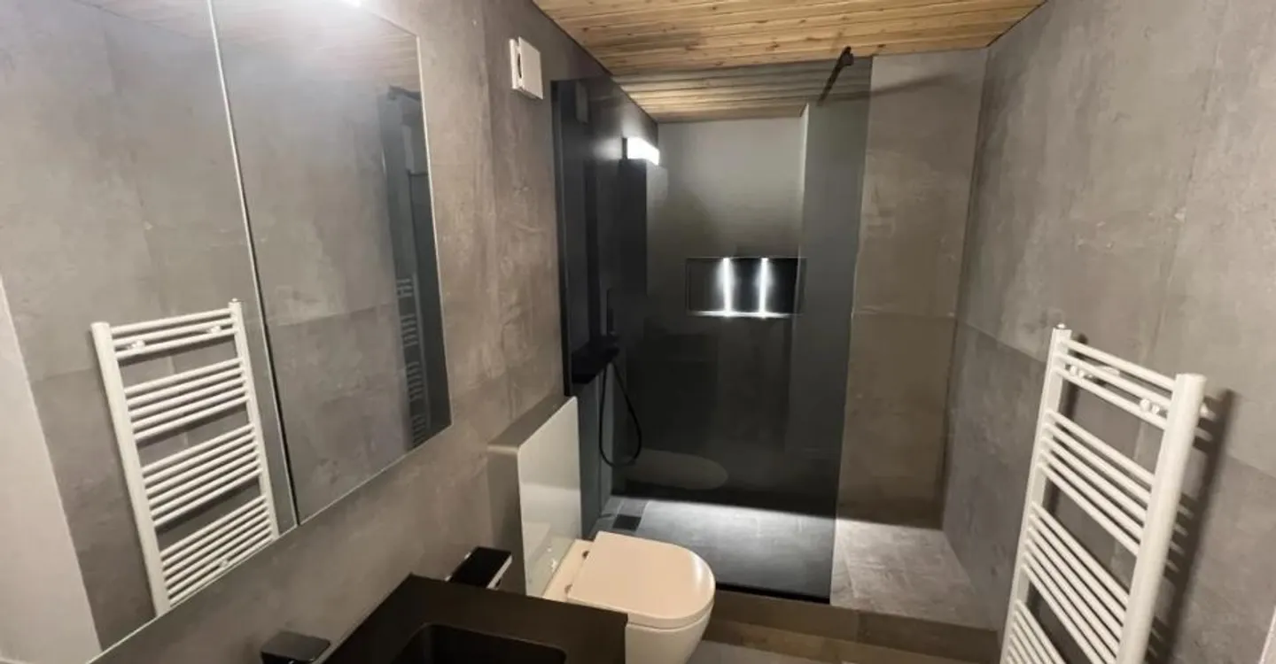 5-room apartment - Photo 4 of 9