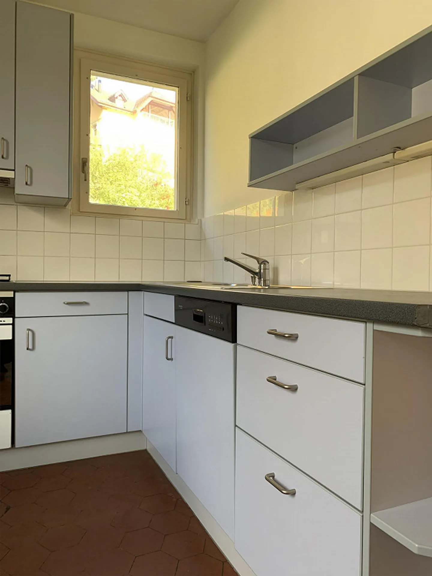 Bright apartment with garden in the city of Schaffhausen - Photo 4 of 10