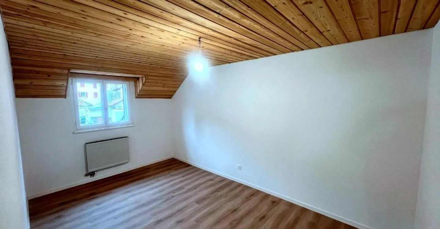5-room apartment - Photo 8 of 9