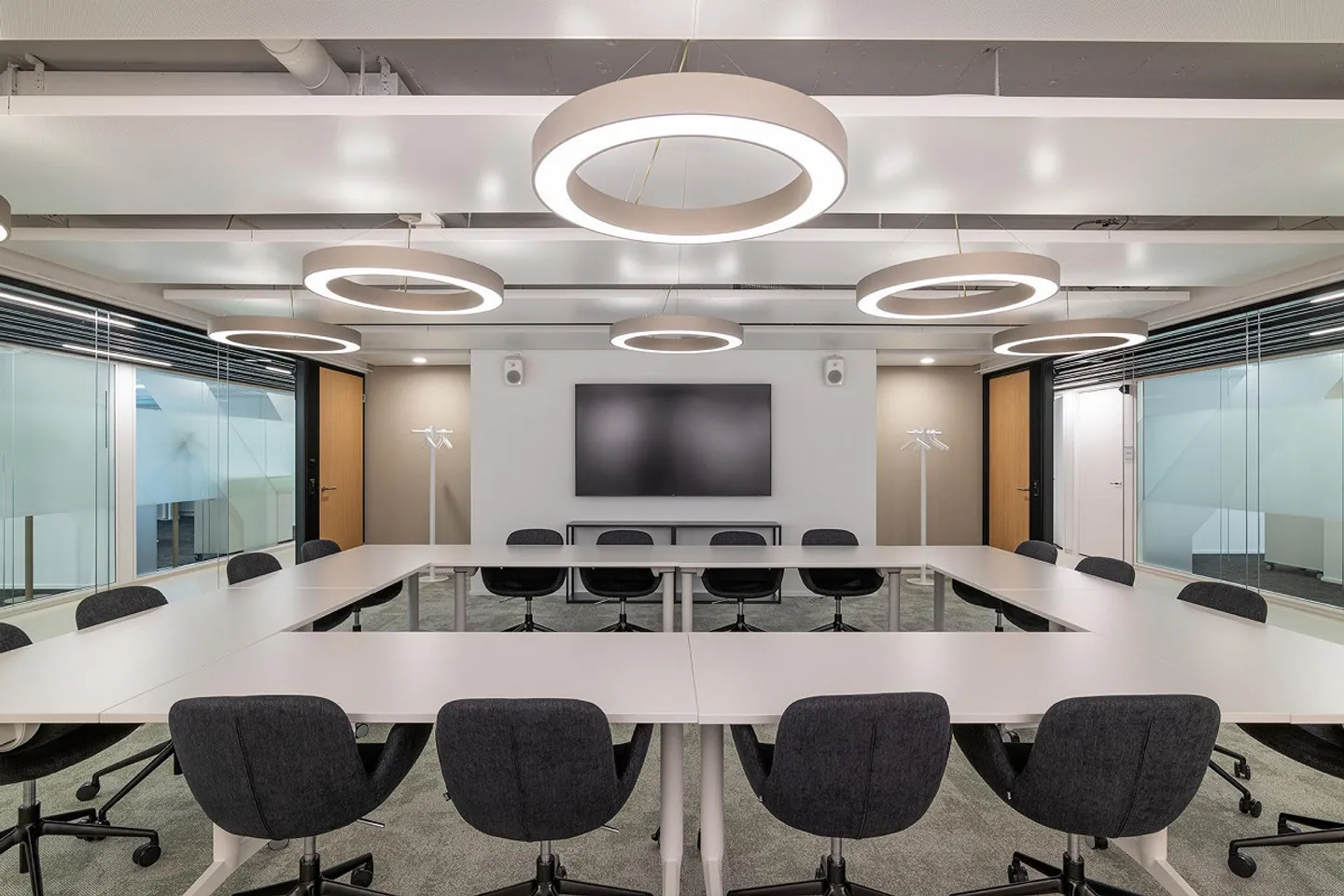 Neue exklusive Attika-Büroräume mit Sonnenterrasse - Photo 7 of 11