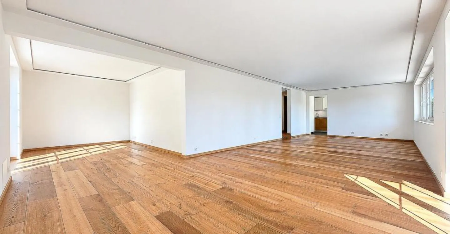Villa familiale rénovée près de Lausanne - Photo 6 sur 13