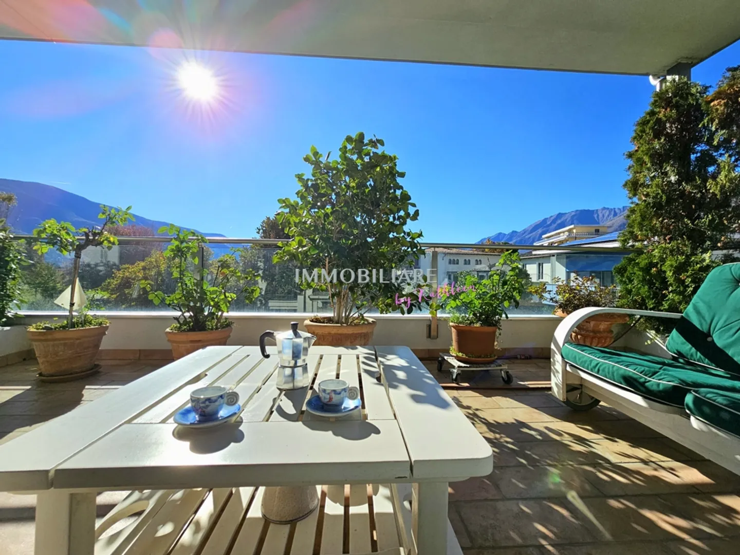 Sonnige Wohnung mit Weitblick - Foto 2 von 20