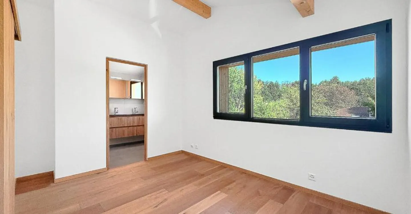Villa familiale rénovée près de Lausanne - Photo 12 sur 13