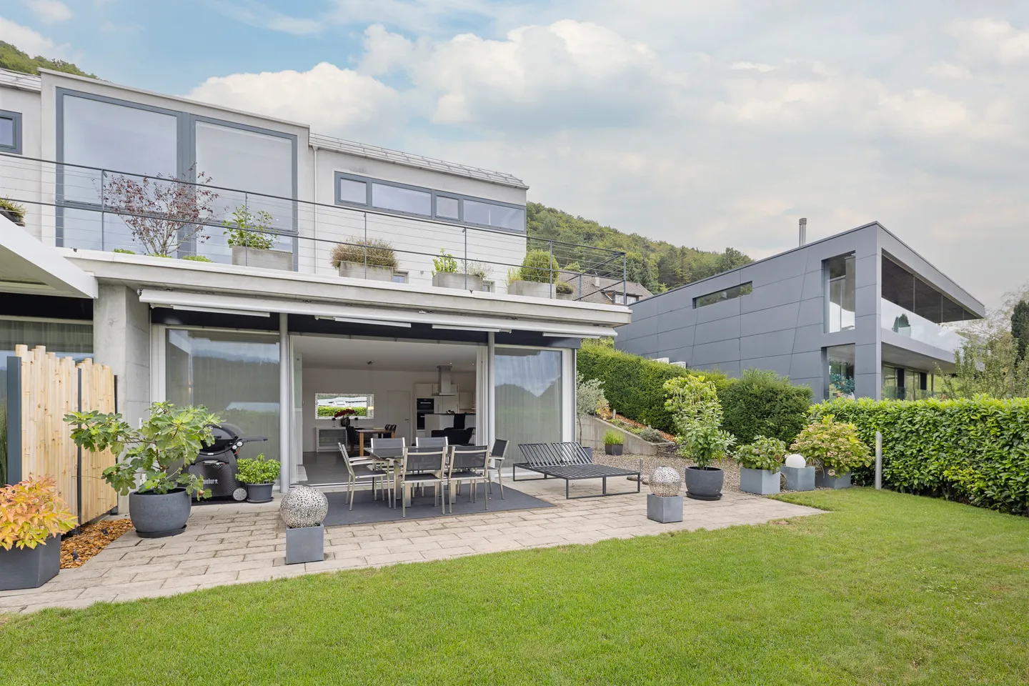 Moderner Wohntraum mit Weitsicht und pflegeleichtem Garten - Foto 13 von 14