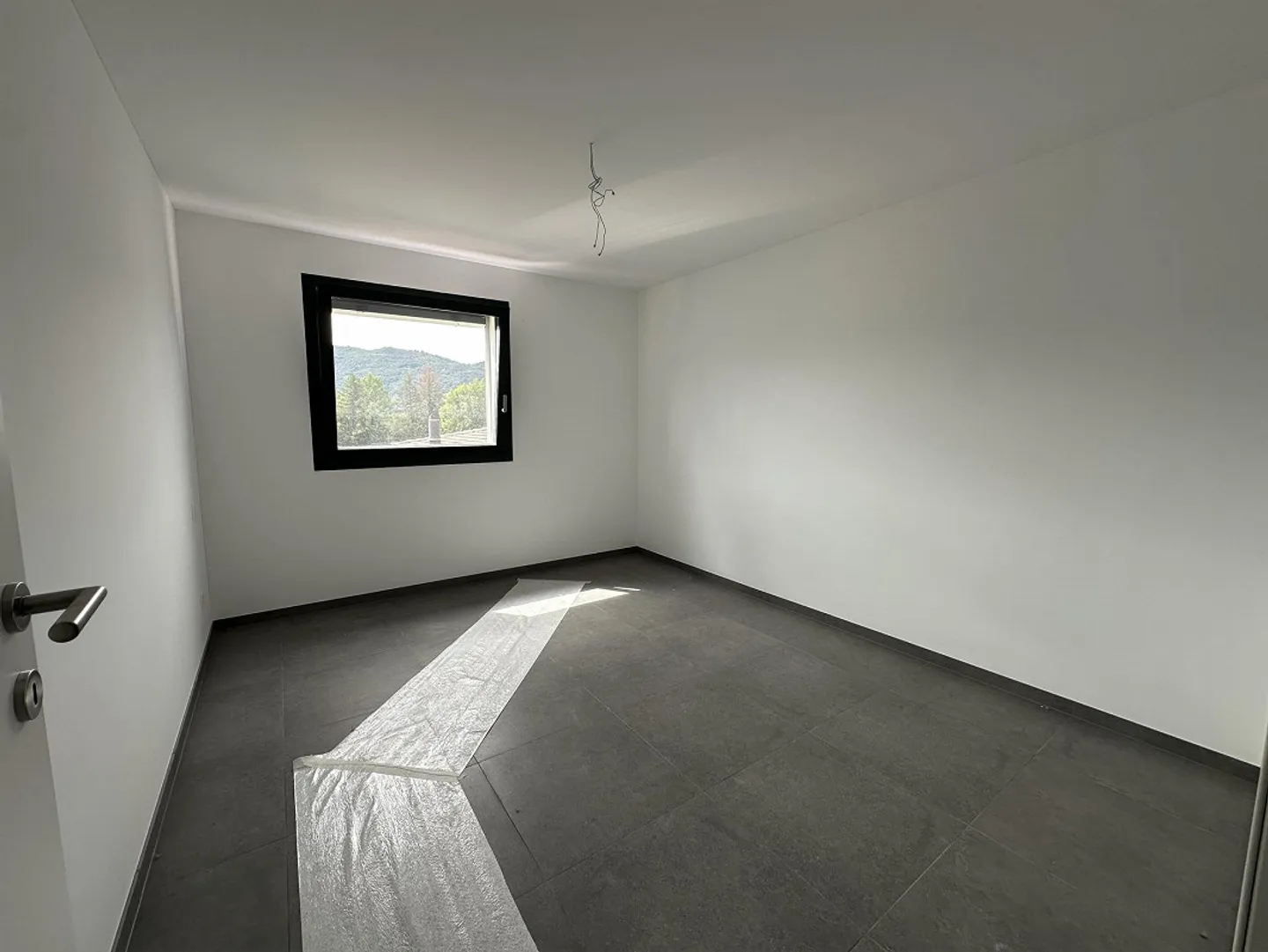 Two-room apartment in new residence, a few minutes from Lake Como - Photo 3 of 5