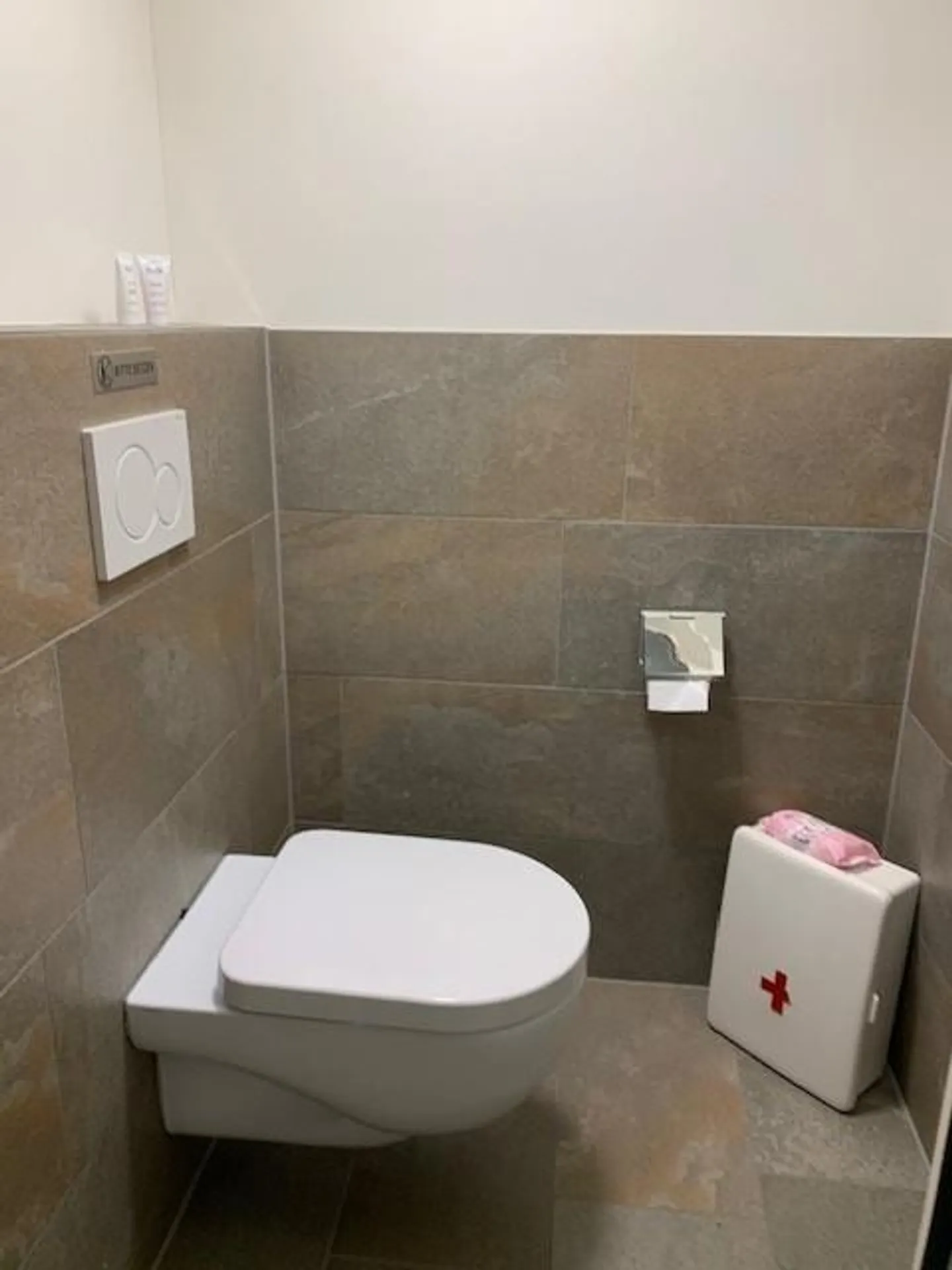 Espace de stockage polyvalent à louer - Photo 3 sur 3