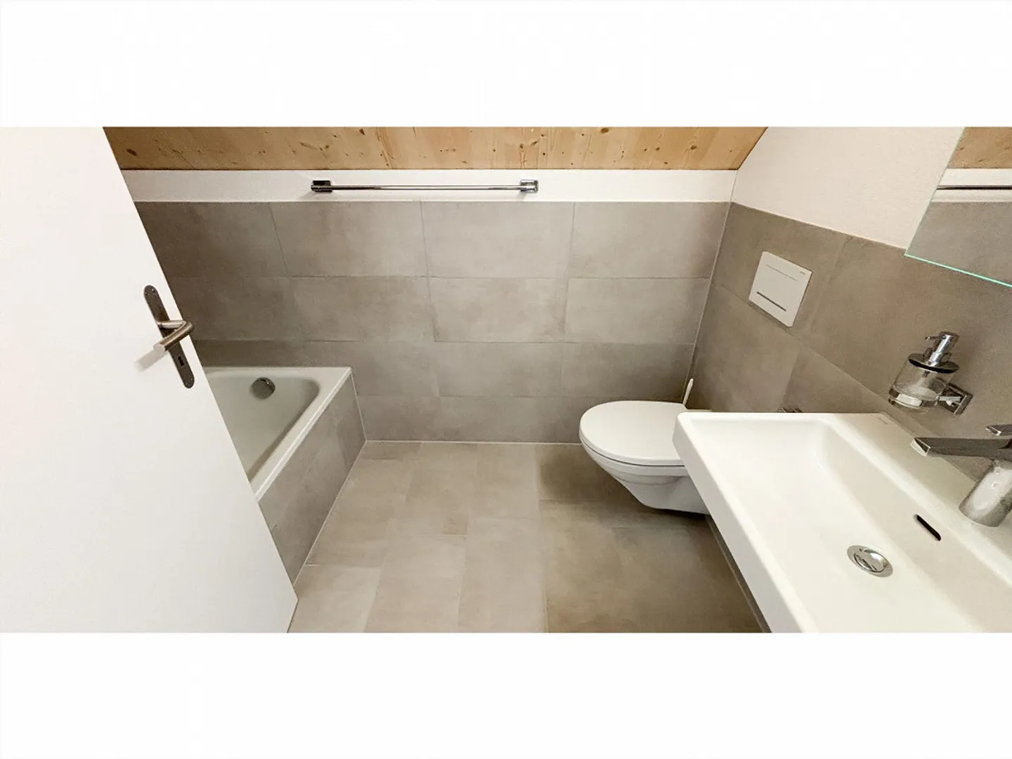 Moderne 5.5-Zimmer Maisonette in Embrach kaufen - Foto 6 von 7