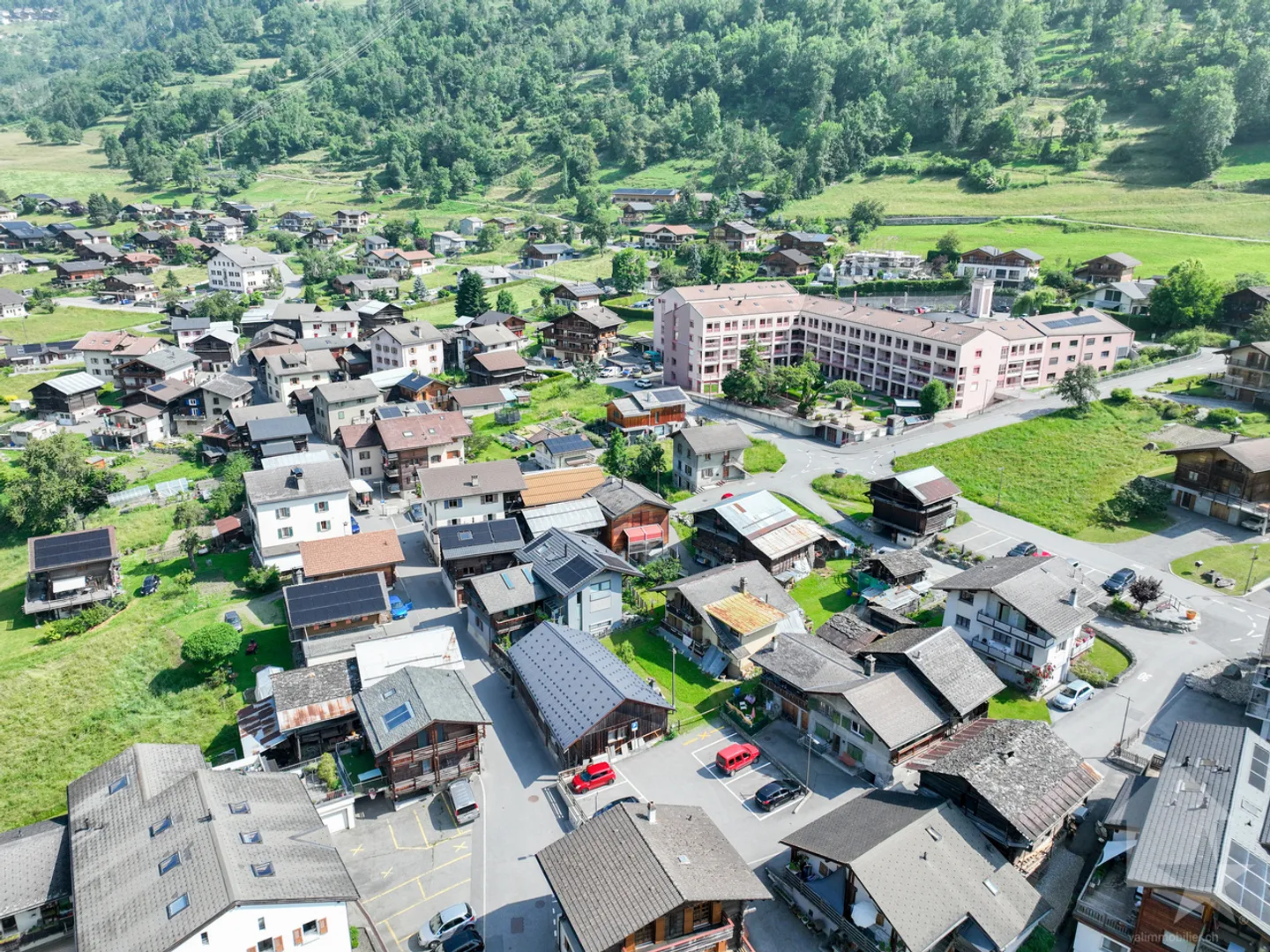 Haus mit zwei Wohnungen 2 Minuten von den Skiliften entfernt - Foto 30 von 31