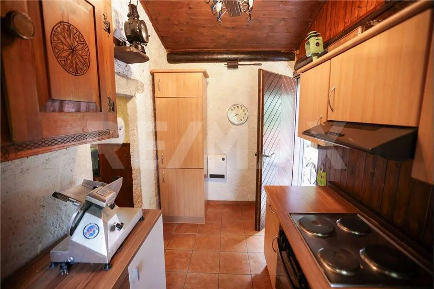 Unique Rustic Villa in Lugano - Photo 9 of 13