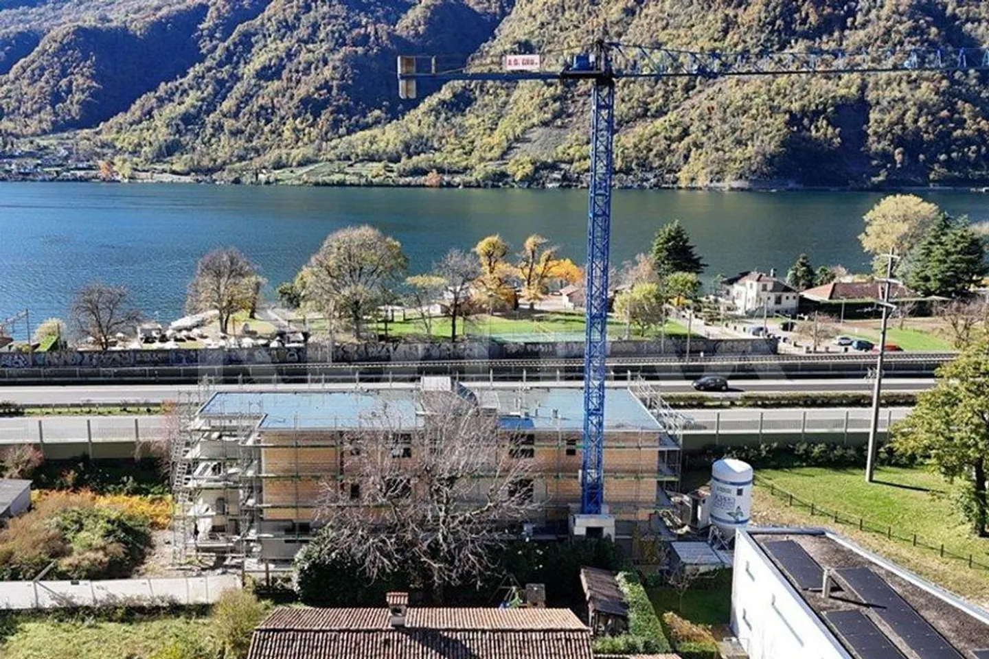 Il tuo paradiso di vacanza - Appartamento maisonette di 3 stanze con vista lago e giardino - Foto 1 di 13