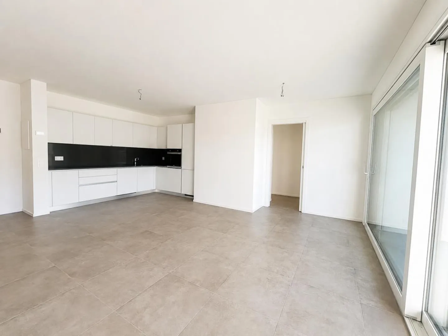 Dernier appartement de 3,5 pièces avec terrasse - Photo 3 sur 3