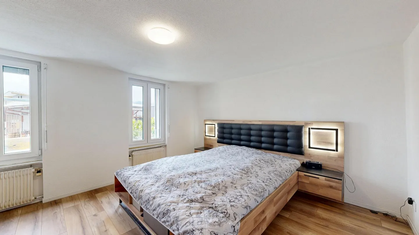 Deux maisons multifamiliales entièrement louées à Rebstein - Photo 7 sur 18