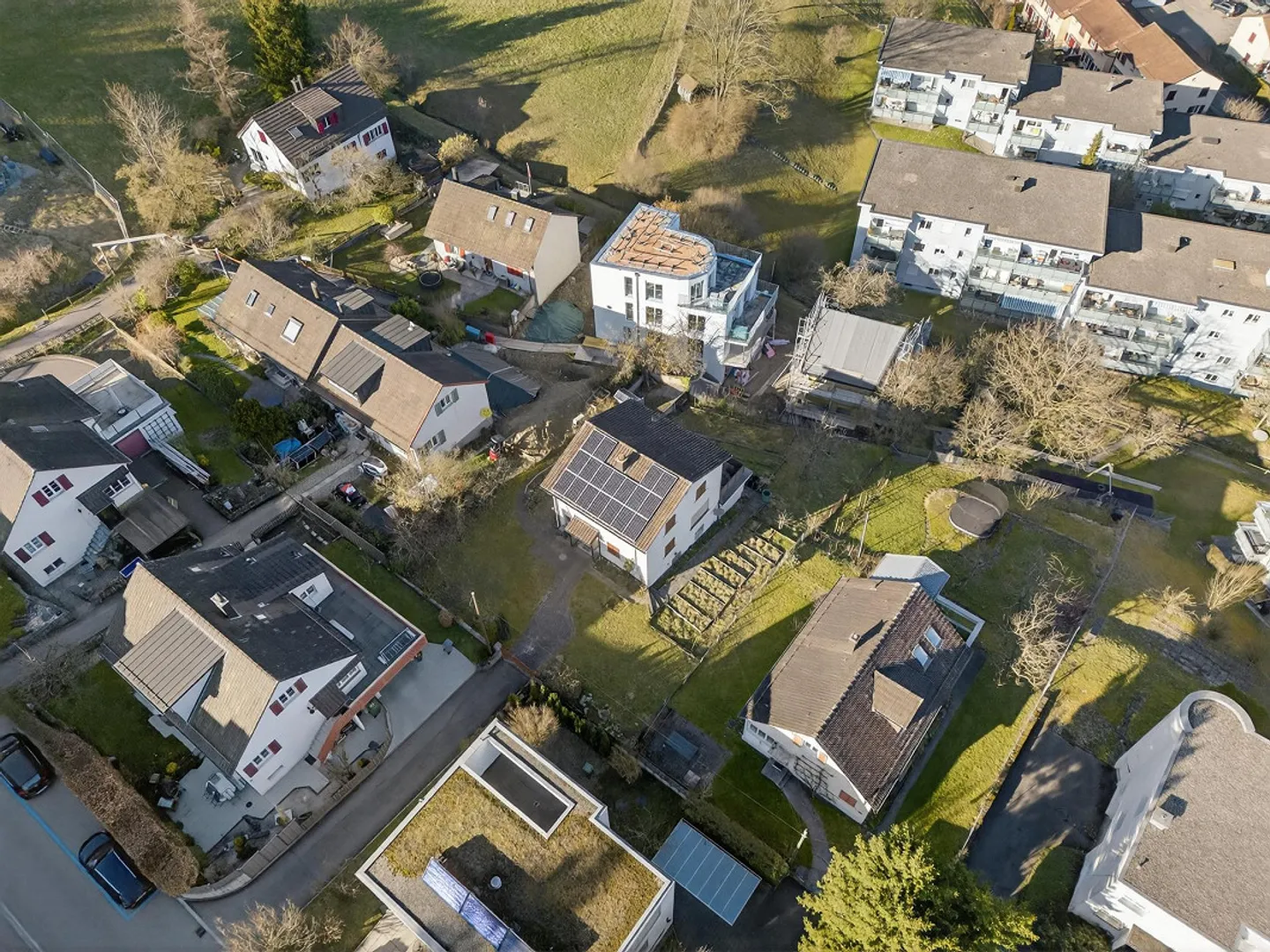 Grosszügiges Grundstück in ruhiger Lage - Foto 2 von 10