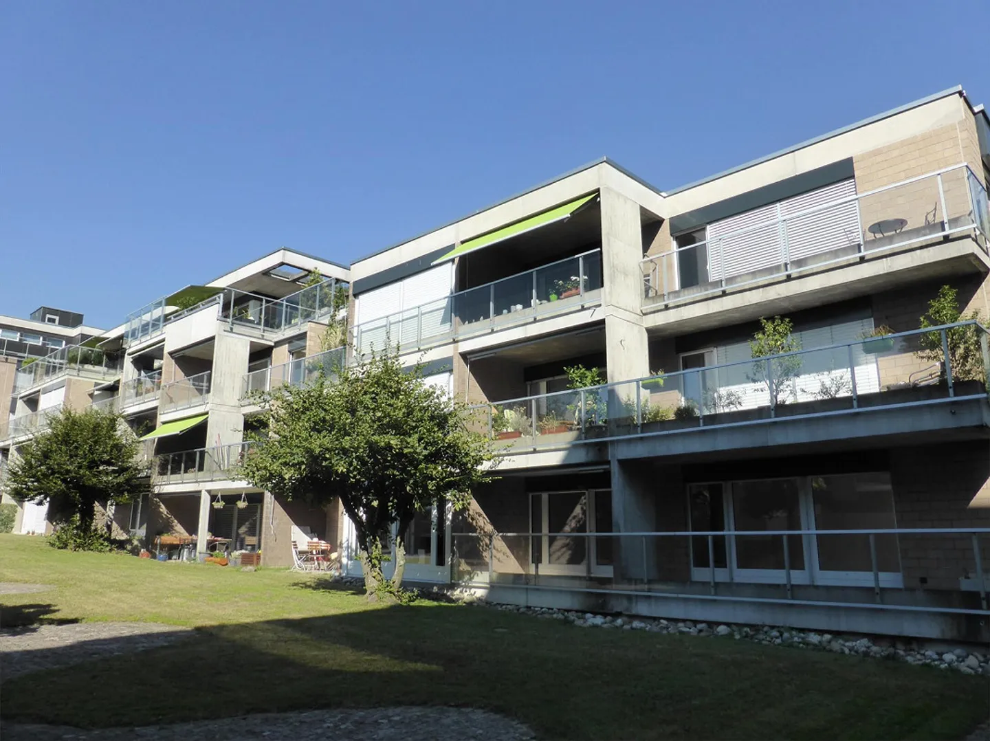 In una posizione tranquilla vicino al bordo della foresta nel quartiere Schöngrund di Olten - Foto 1 di 9