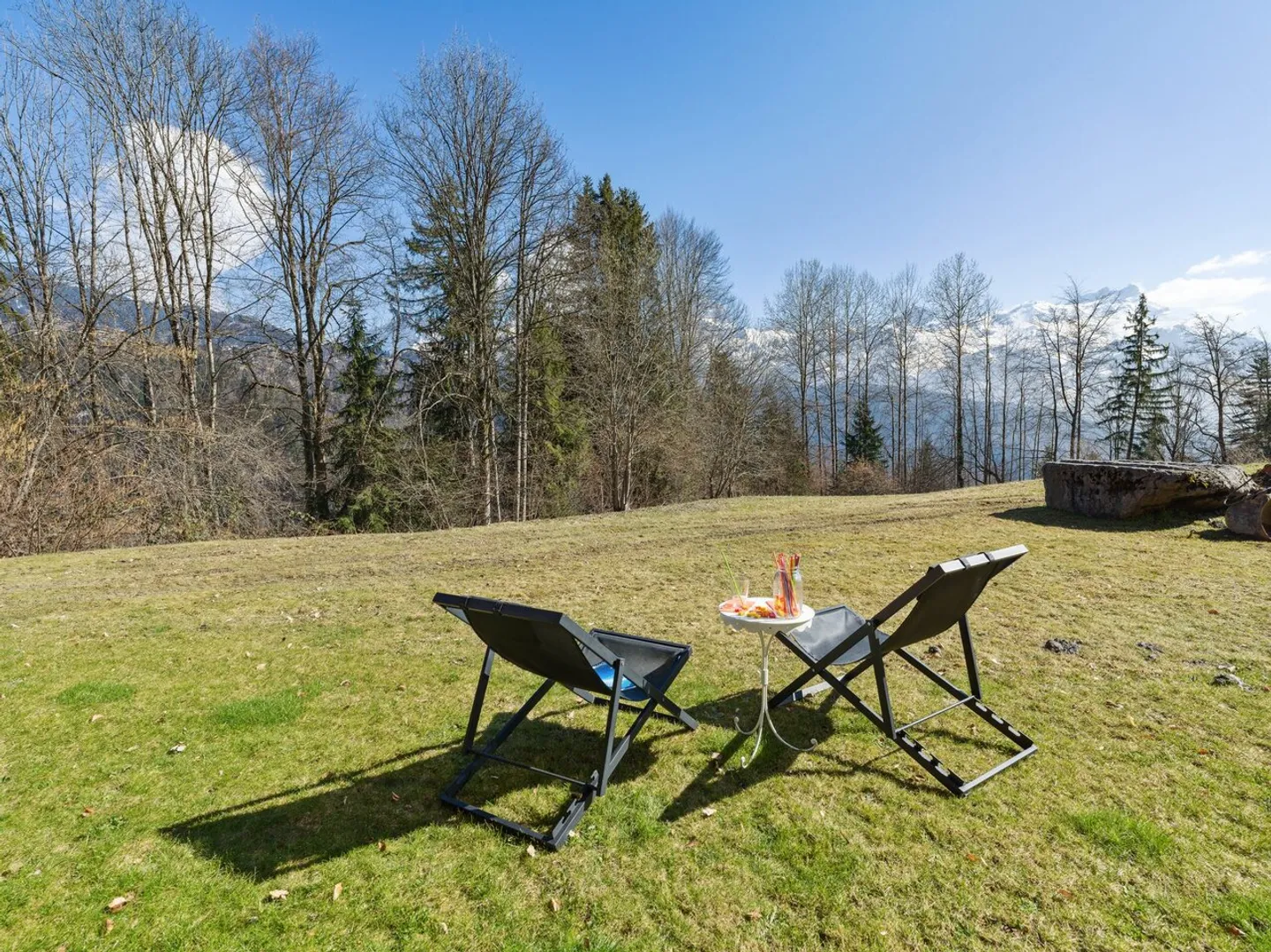 «Herrlicher 4,5-p-Kamin, privater Garten, Aussicht, 2 Parkplätze» - Foto 21 von 26