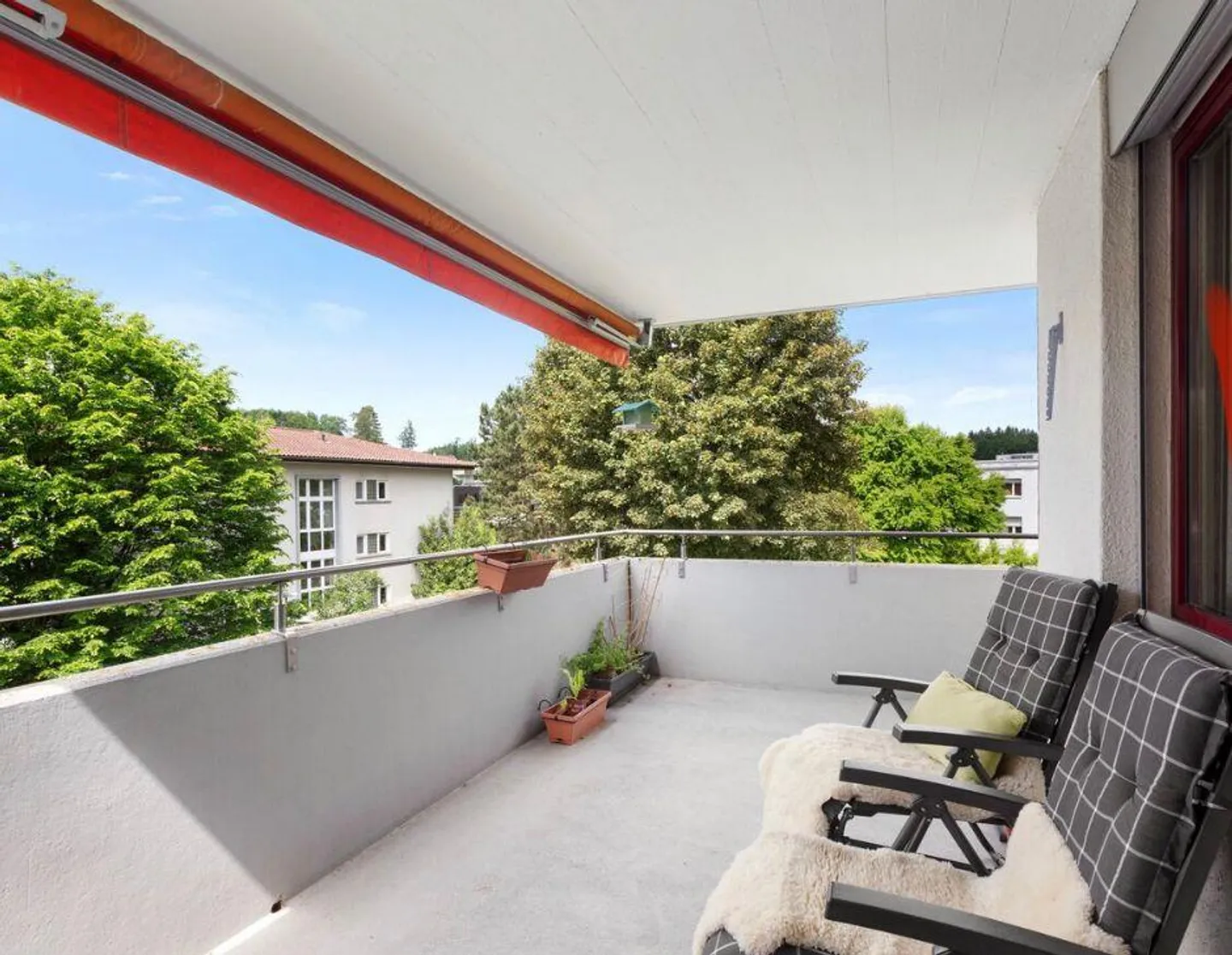 Well-kept apartment with large evening sun balcony - Photo 2 of 9
