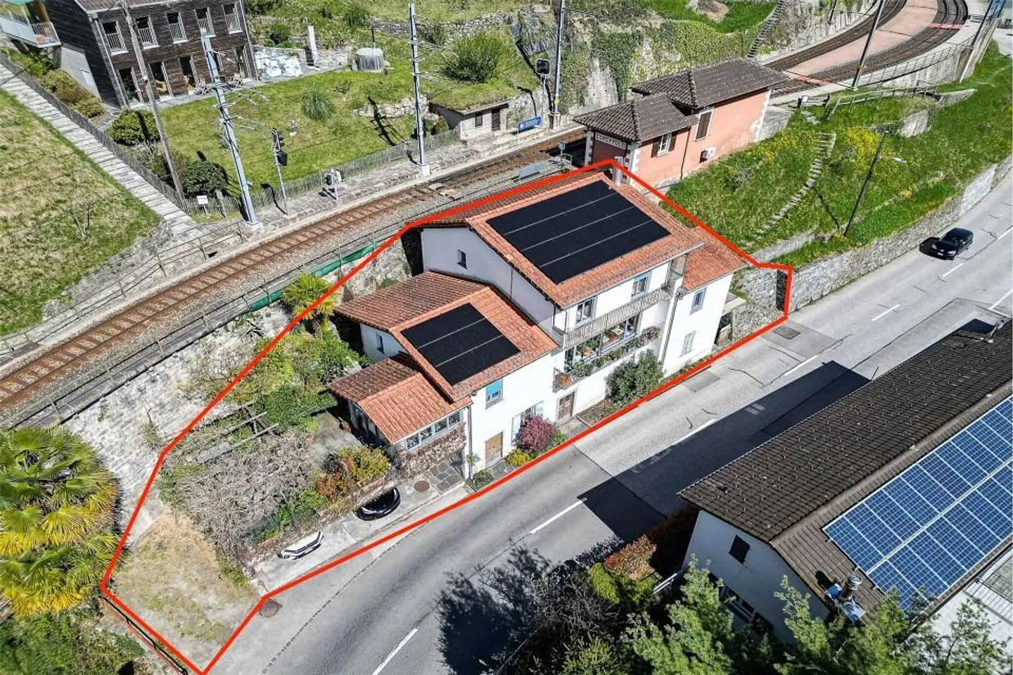 Renoviertes Haus mit Pergola - Foto 3 von 13