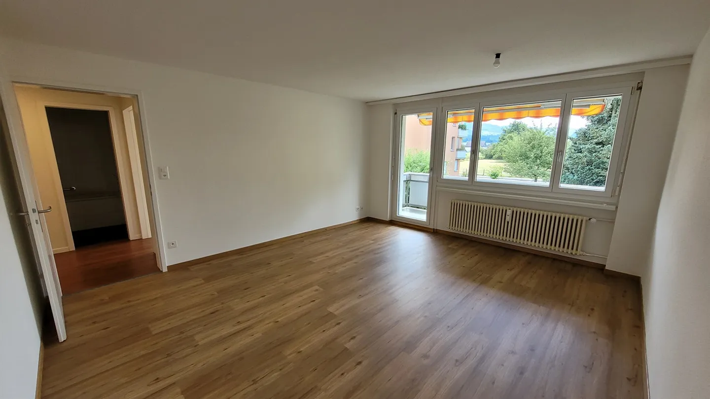 Appartamento di 4 locali in buona posizione al 1° piano - Foto 10 di 13