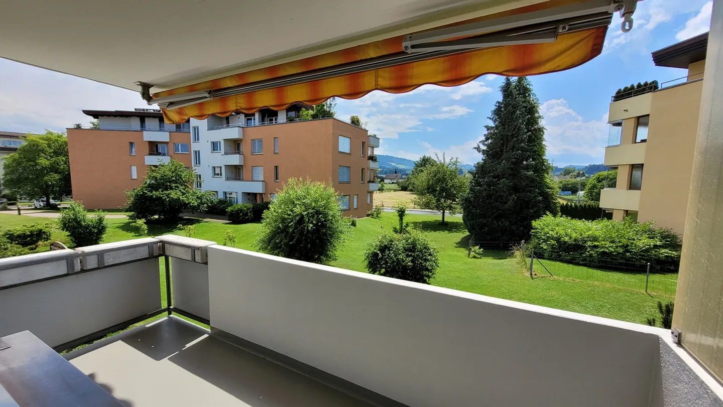 Appartamento di 4 locali in buona posizione al 1° piano - Foto 11 di 13
