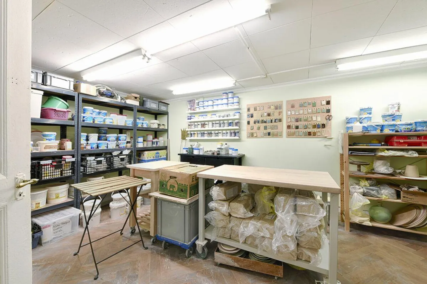 Maison d'angle historique de 6,5 pièces au centre d'Uster - Photo 4 sur 15