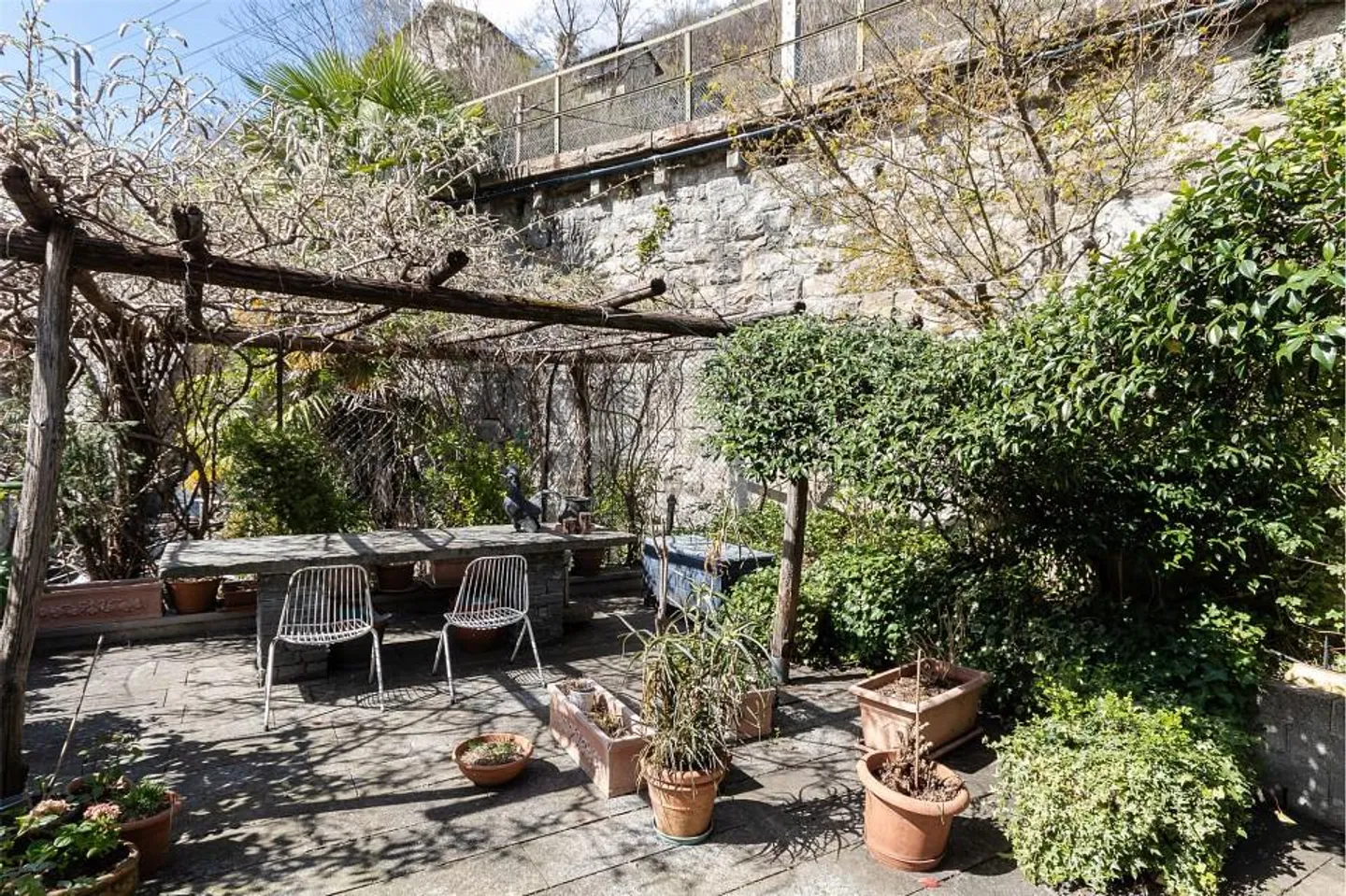 Renoviertes Haus mit Pergola - Foto 7 von 13