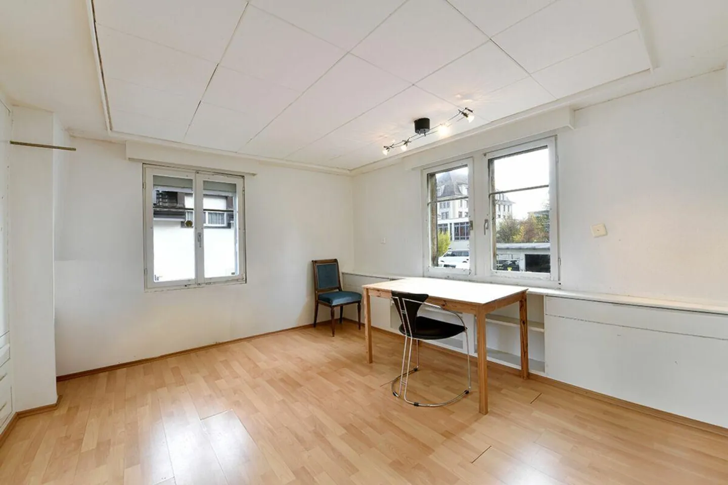 Maison d'angle historique de 6,5 pièces au centre d'Uster - Photo 11 sur 15