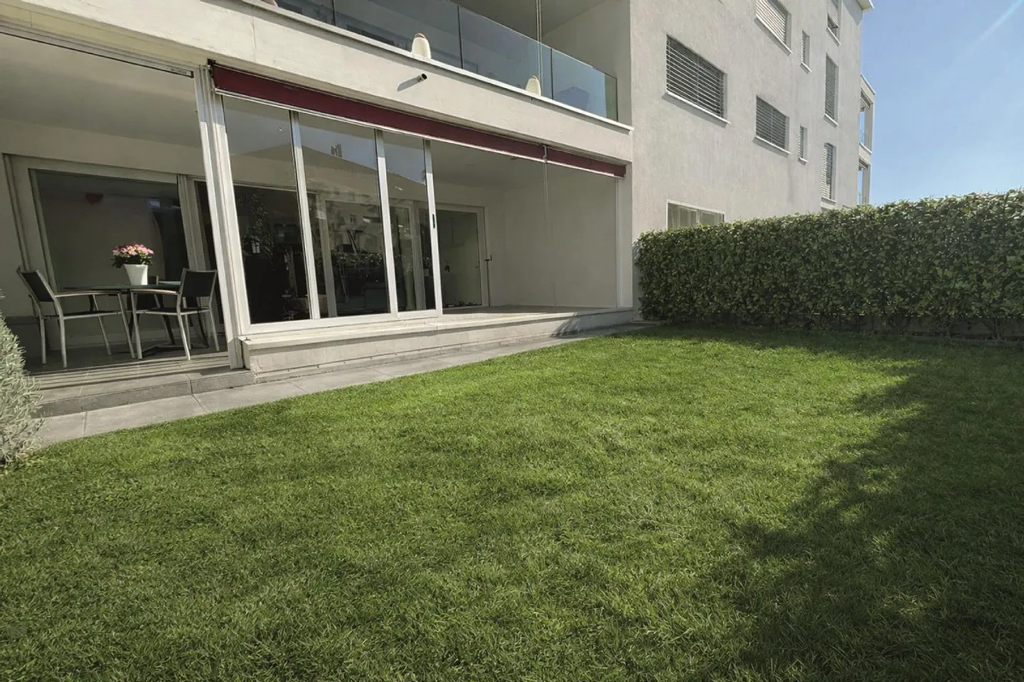 Appartement 4,5 pièces avec jardin d'hiver et jardin privé - Photo 10 sur 24