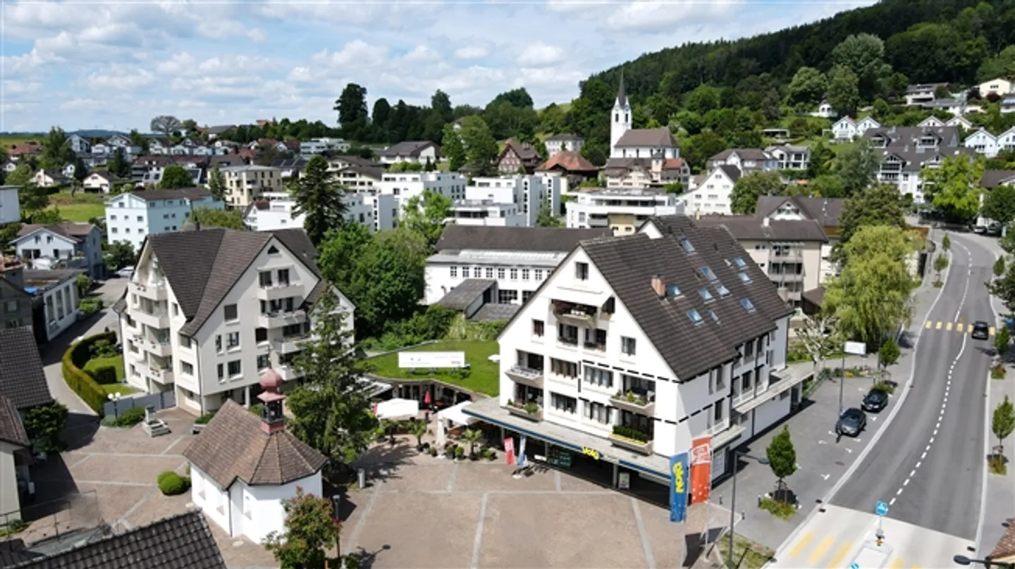 Vielseitige Gewerbefläche - Foto 8 von 9