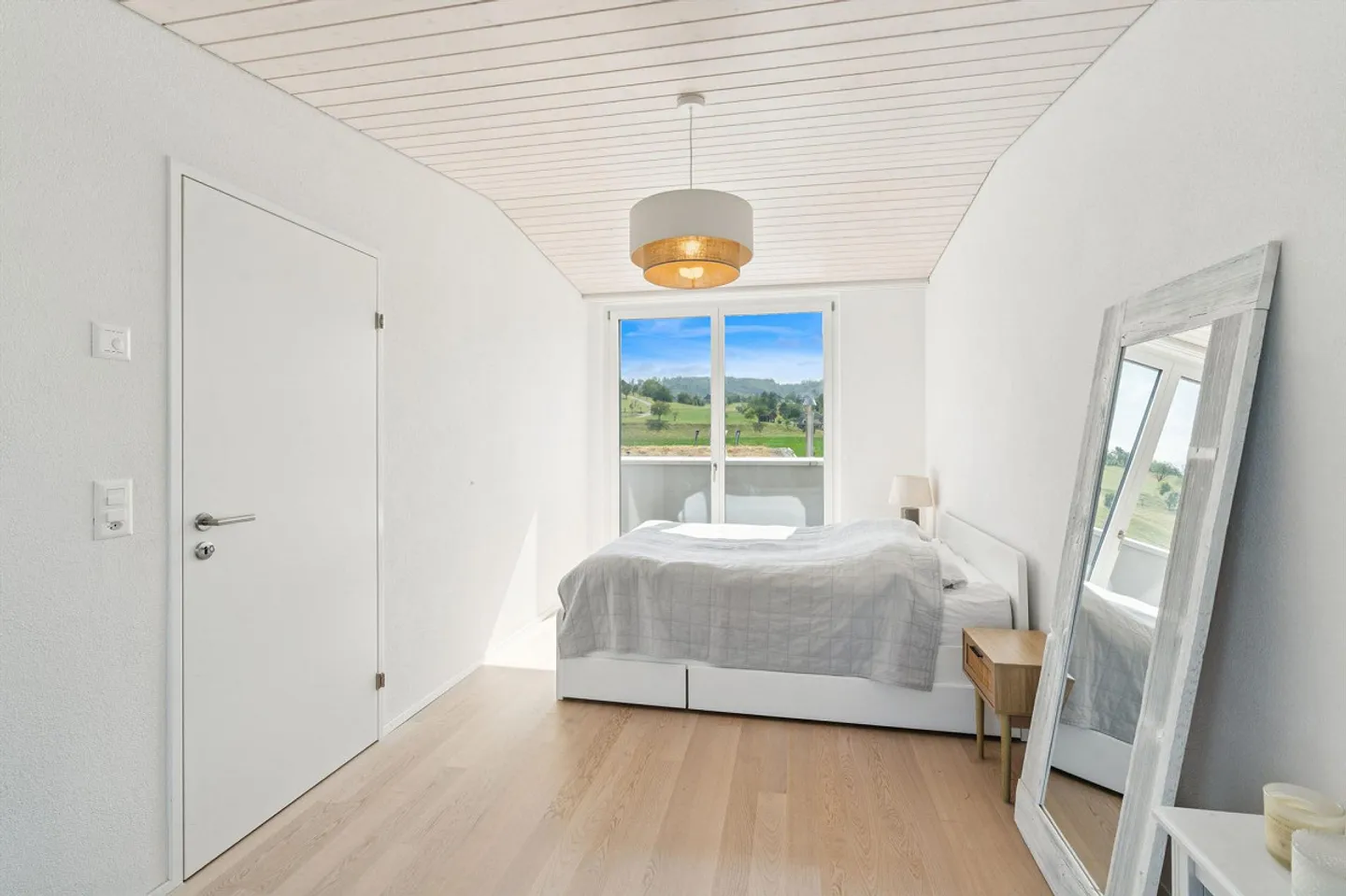 Modern 7.5-Room House in Winterthur - Sale - Photo 11 of 13