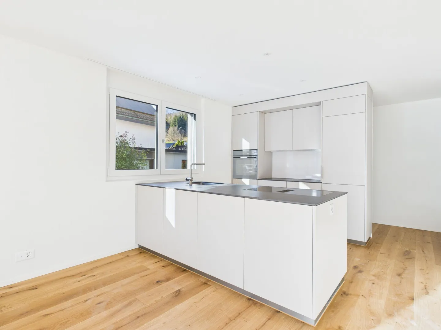 ONLY 1 HOUSE AVAILABLE - NEW BUILD PROJECT "CASA TRIO" - Photo 1 of 8