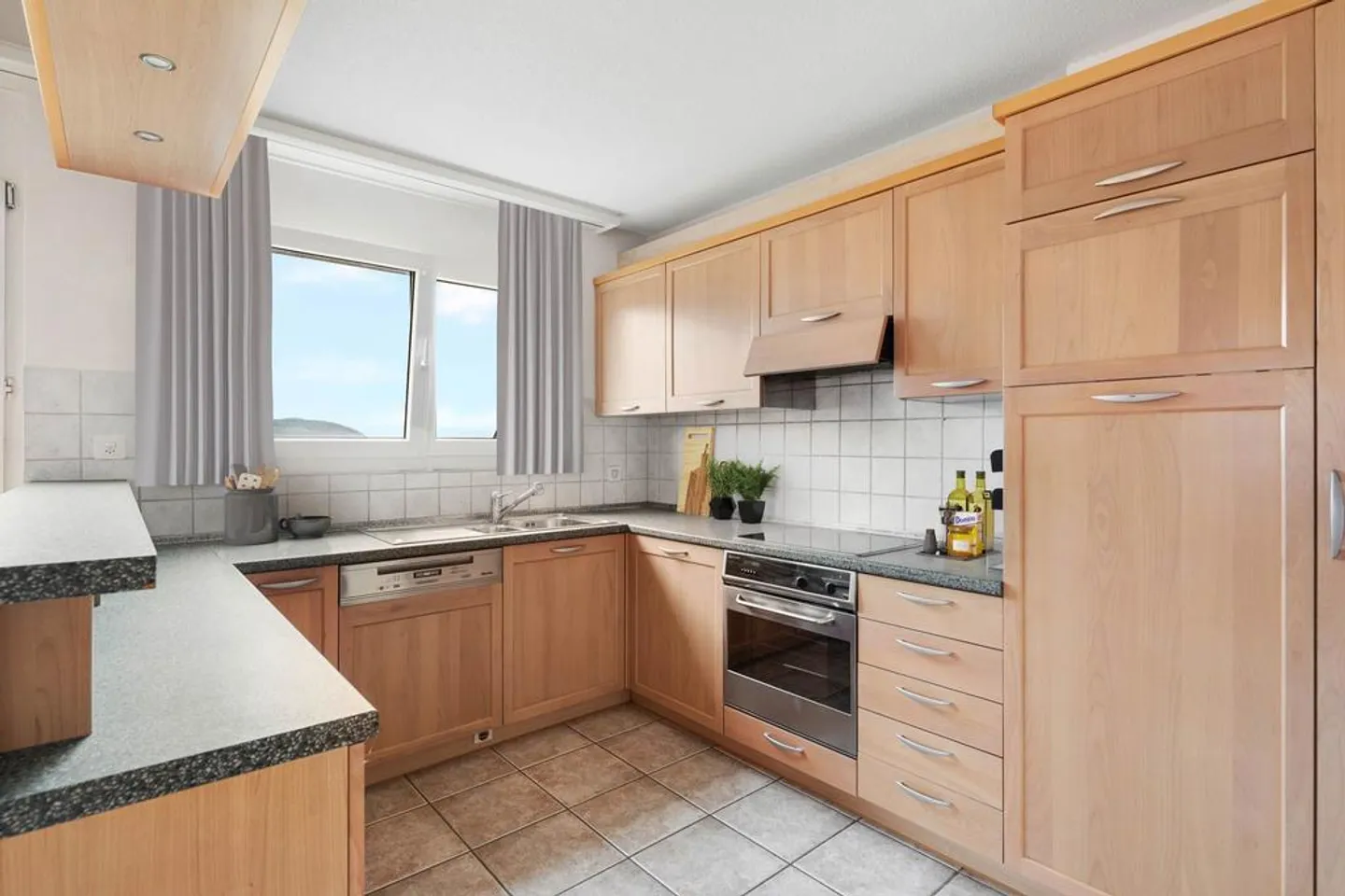 Wohnung mit herrlicher Aussicht - Foto 2 von 8