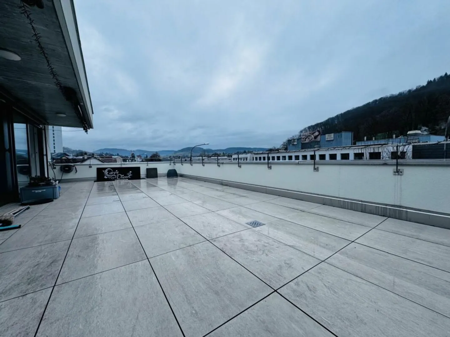 Exklusive, moderne 3.5-Zimmer-Attikawohnung mit grosser Terrasse & Waschturm - Foto 9 von 15