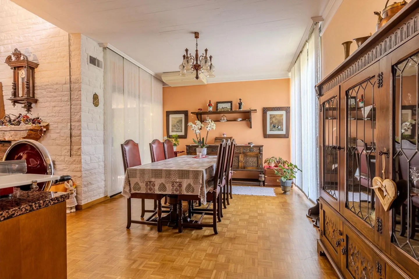 Einfamilienhaus 6.5 Zimmer mit enormem Garten in Coldrerio - Foto 3 von 9