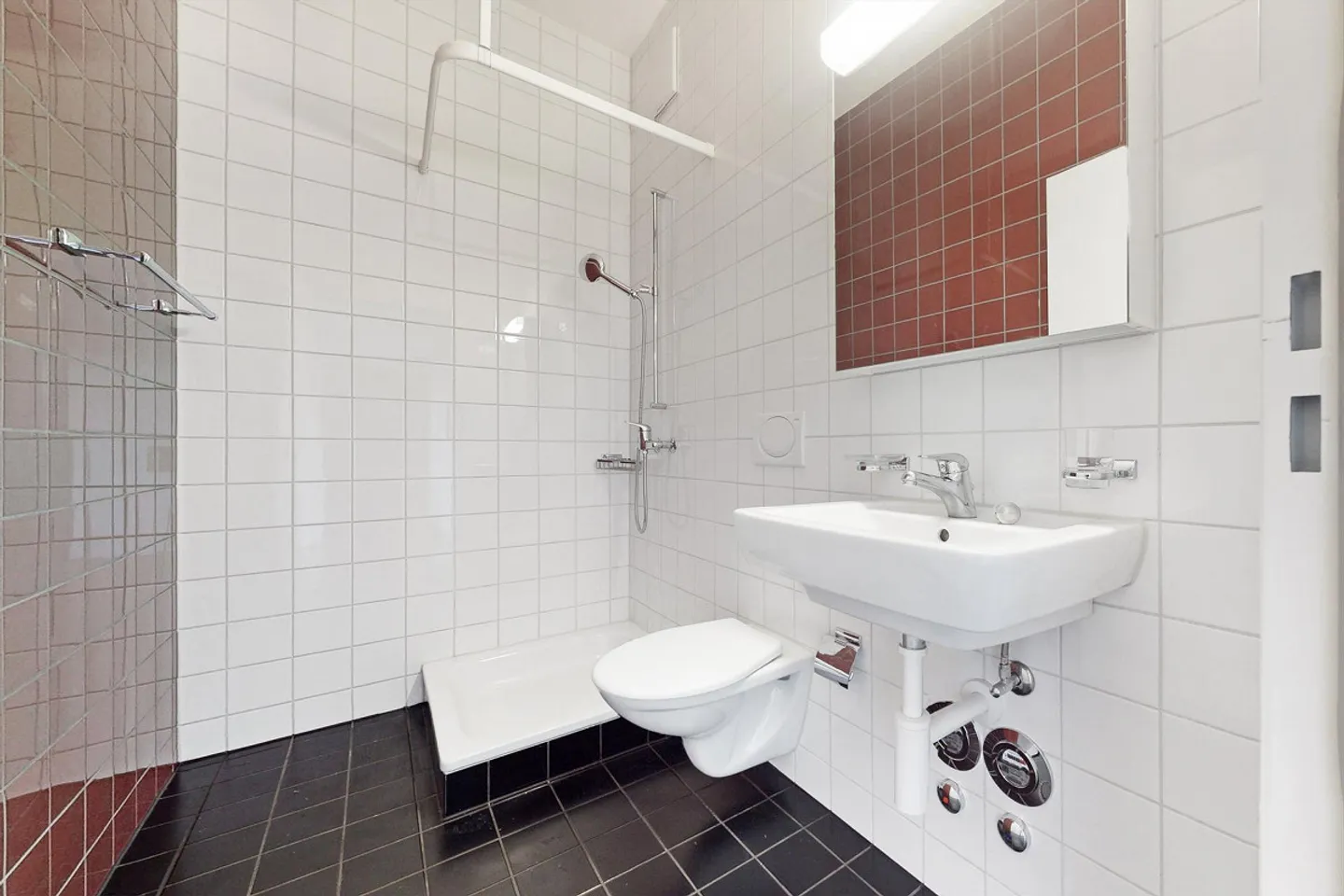 Appartement en attique sur 2 étages avec 3 terrasses ! - Photo 5 sur 6