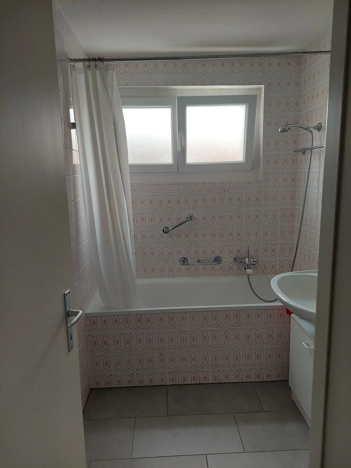 Charmant appartement 4,5 pièces - Photo 8 sur 9