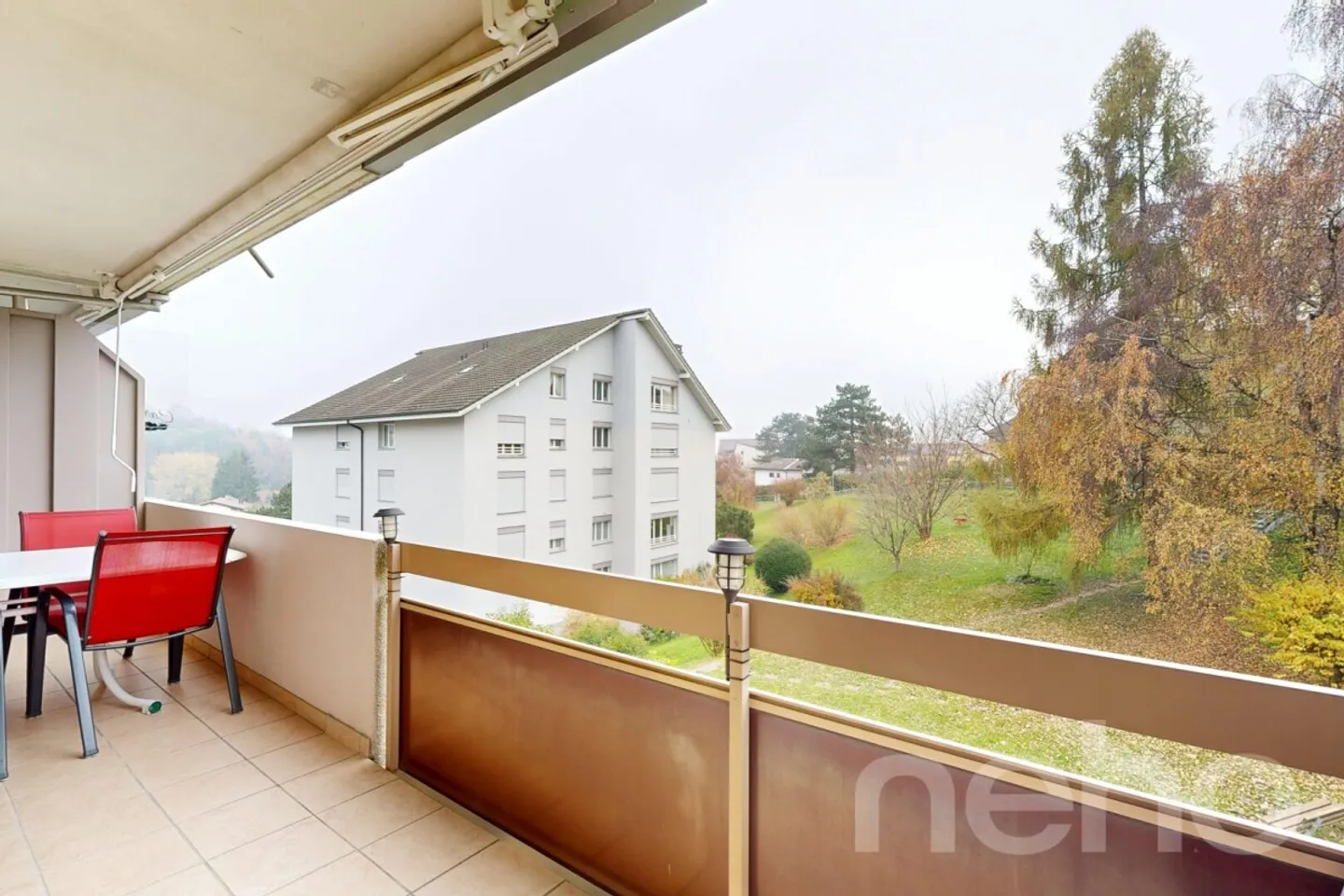 Geräumige 5,5-Zimmer-Wohnung von 160 m² in ruhiger Lage mit freiem Blick - Foto 11 von 12