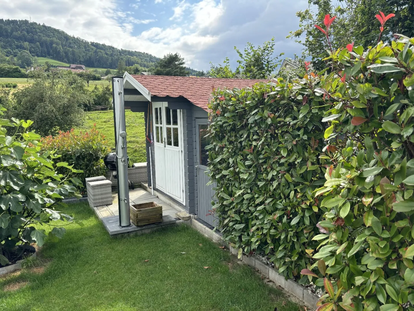 Maison semi-détachée de 4,5 pièces avec 3 places de parking, système photovoltaïque, véranda, cheminée, sauna et jardin - Photo 21 sur 24