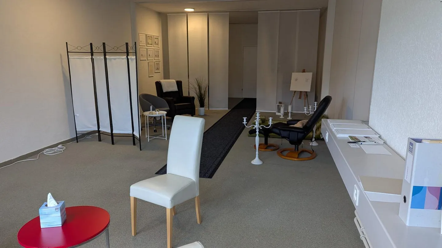 Ufficio, Studio, Sala Terapia, Magazzino - Foto 4 di 10