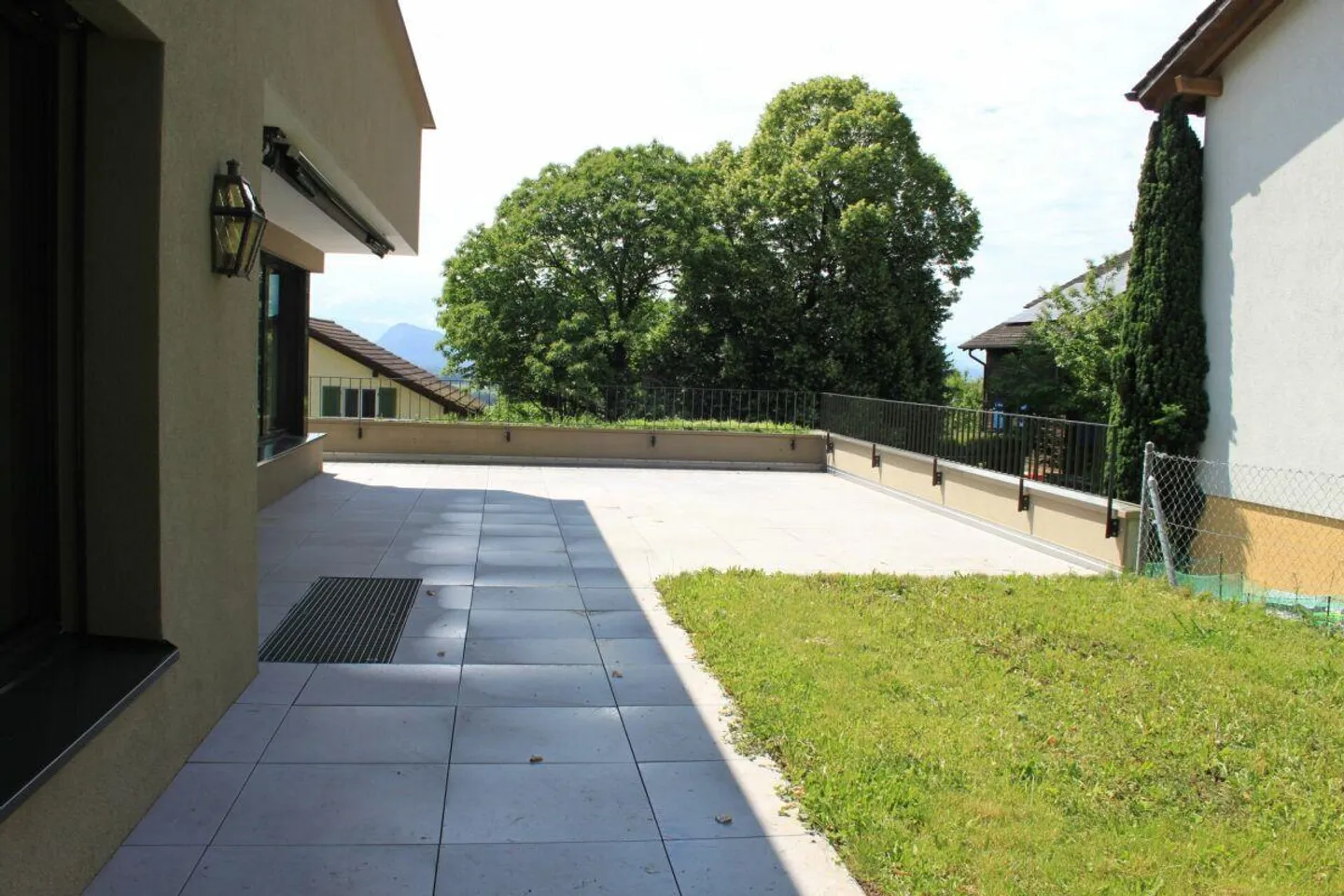 Grosses Einfamilienhaus mit Aussicht - Foto 9 von 22