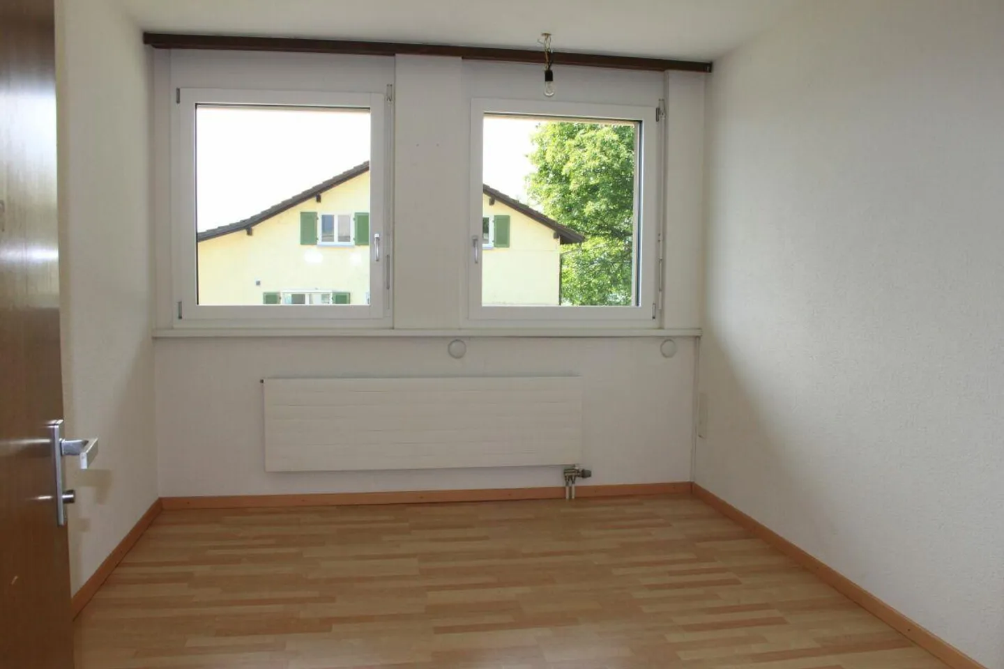 Grosses Einfamilienhaus mit Aussicht - Foto 16 von 22