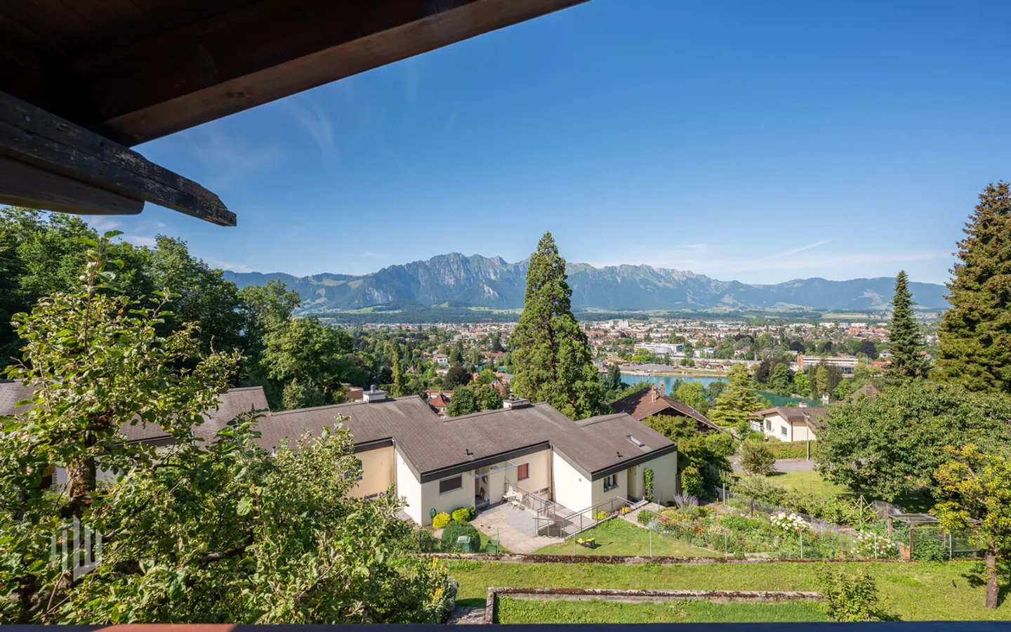 «ImmoWyss -  Einmalige Baulandparzelle an erhobener Lage über Thun» - Foto 6 von 9