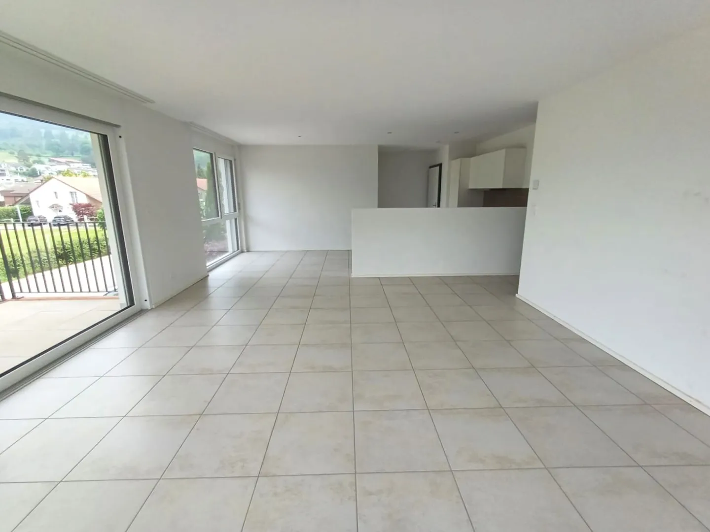 Geräumige Wohnung mit Garten - Foto 1 von 8