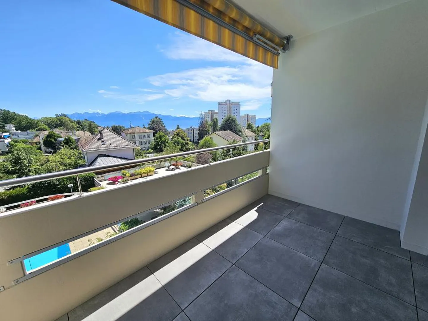 Rare Opportunity in the City! - Photo 3 of 5