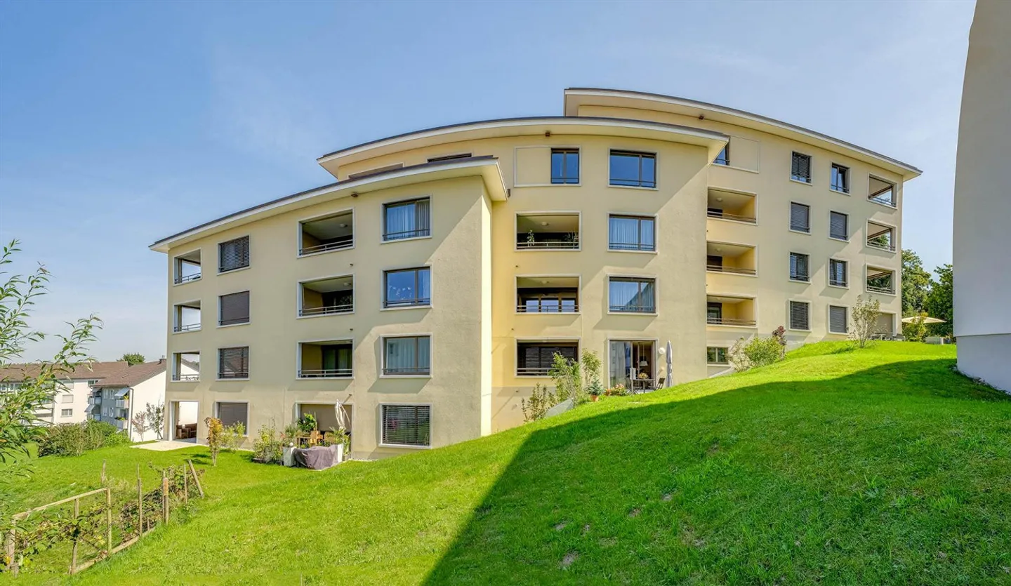 Geniessen Sie die Abendsonne auf Ihrer Loggia - Foto 1 von 10