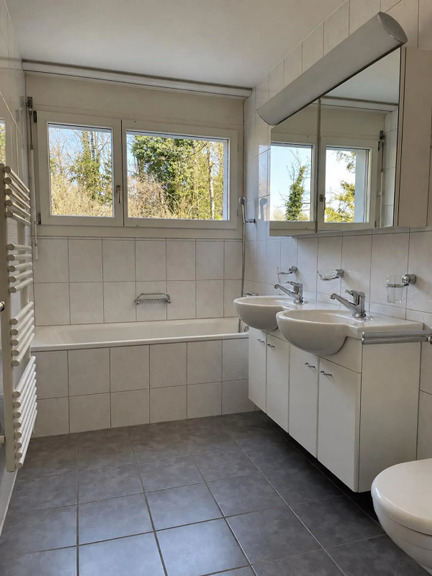 Appartement ensoleillé de 3,5 pièces à louer à Baar - Photo 7 sur 10