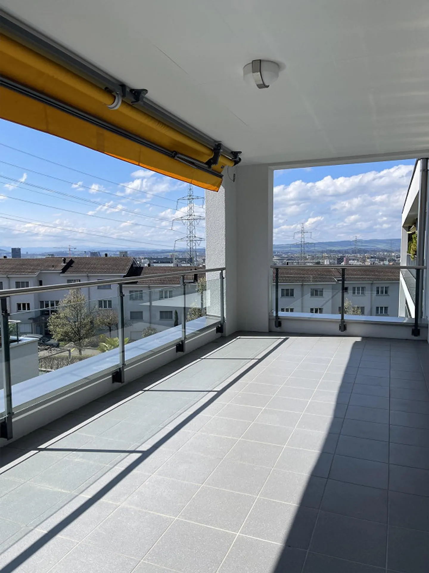 Appartement ensoleillé de 3,5 pièces à louer à Baar - Photo 9 sur 10