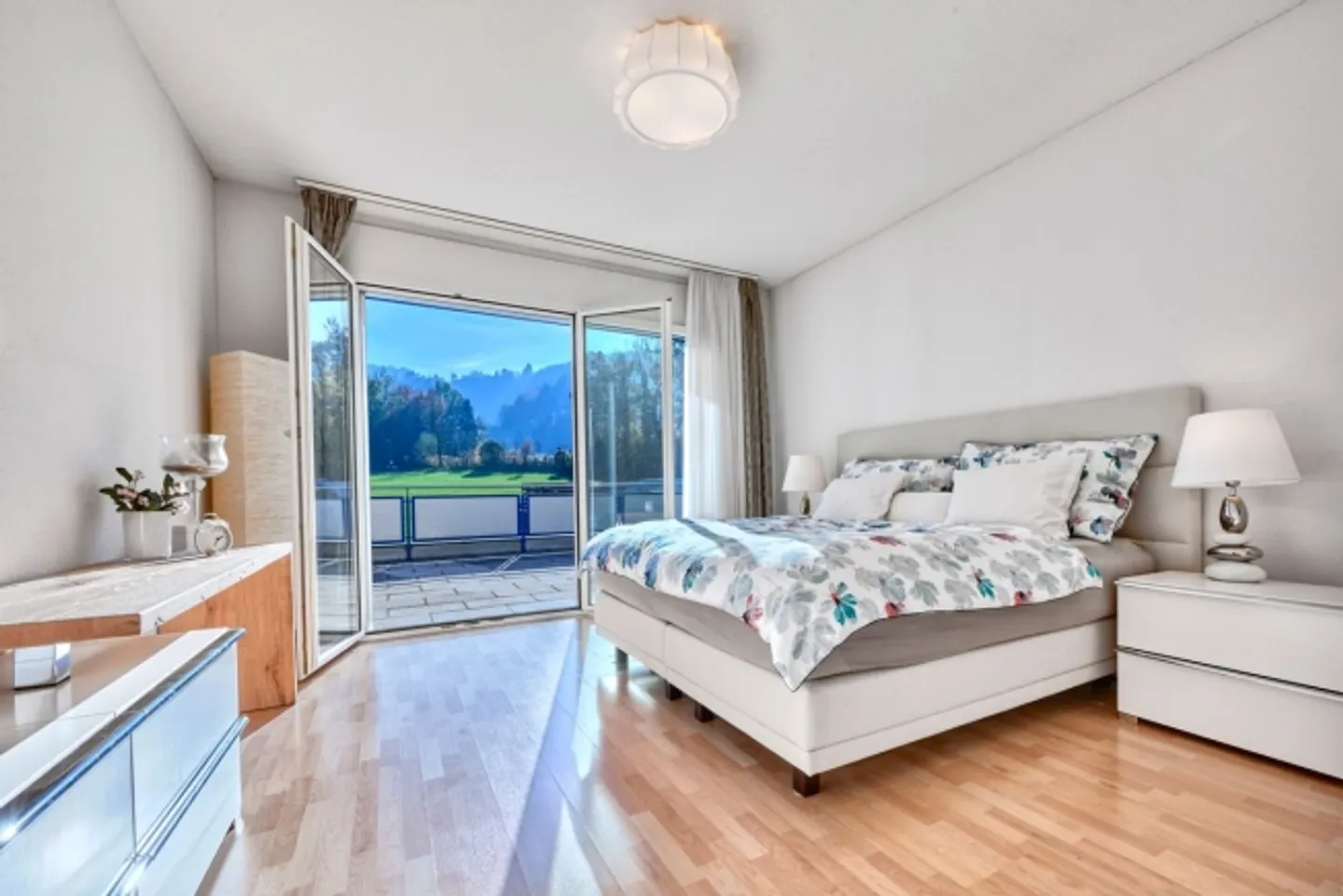 Interesting for investors and self-users alike - Photo 5 of 11