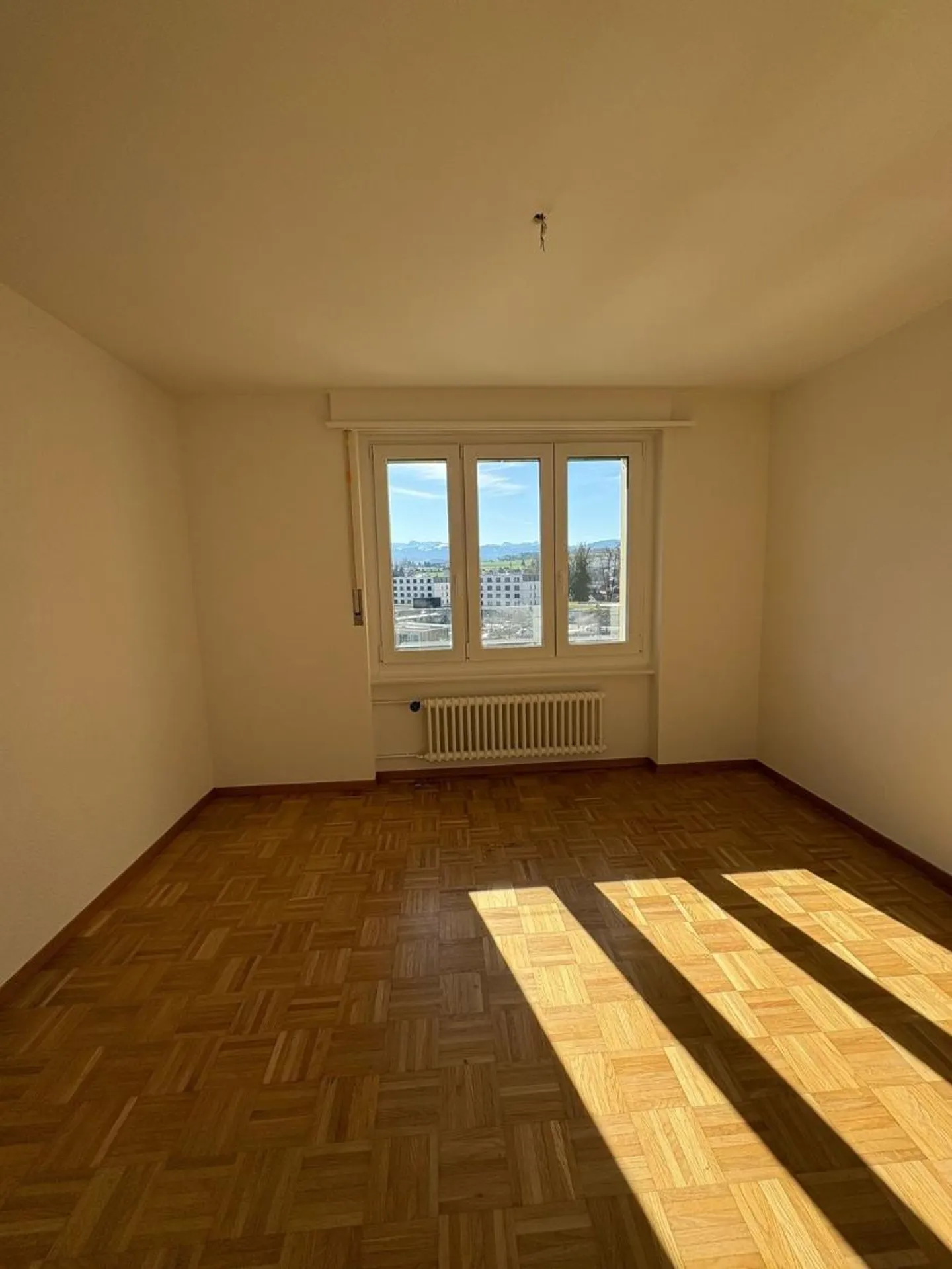 Appartement 3.5 pièces au 6ème étage - Photo 4 sur 7