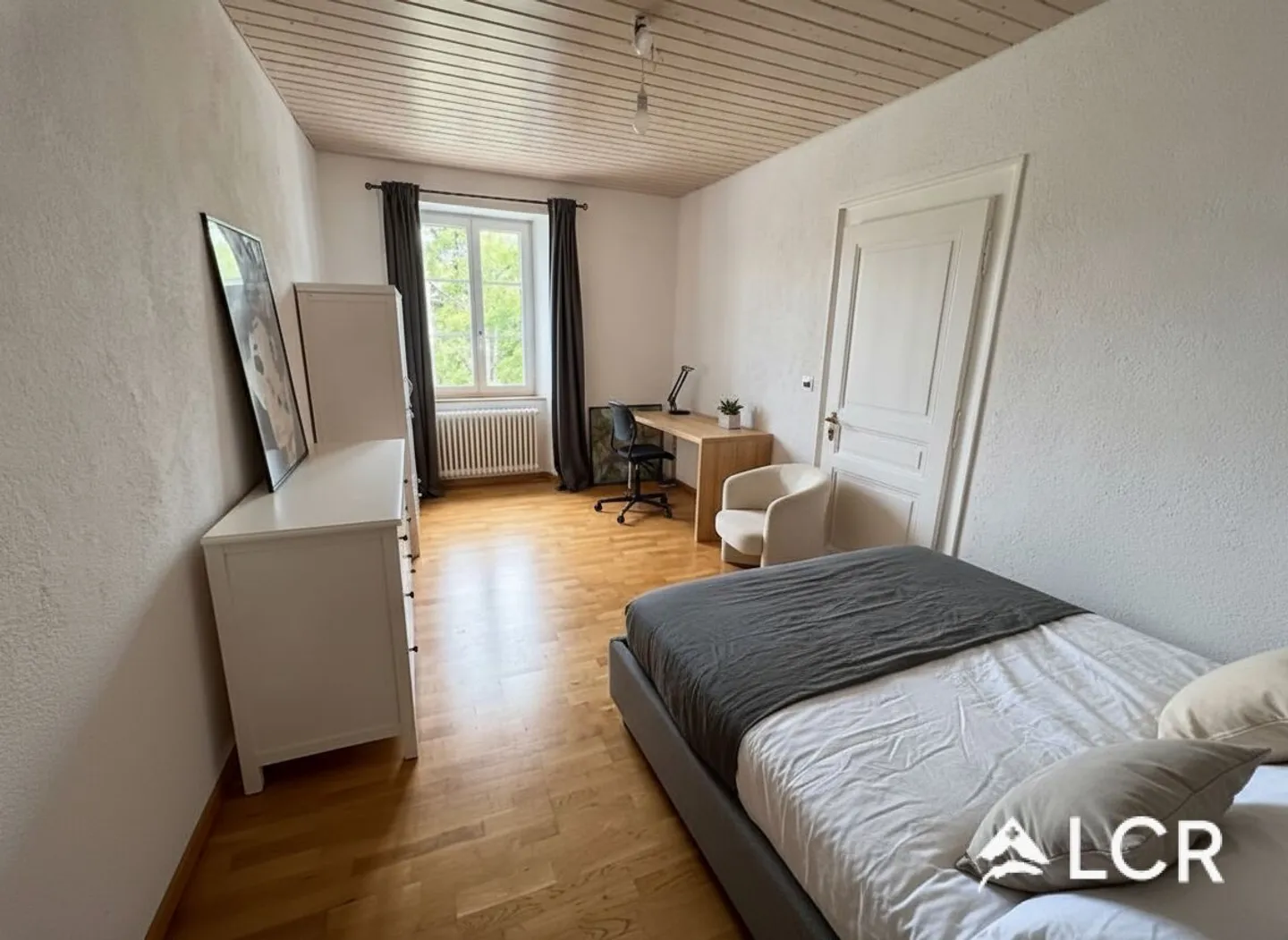 Beautiful 4.5 room apartment in Bioux - Photo 3 of 9