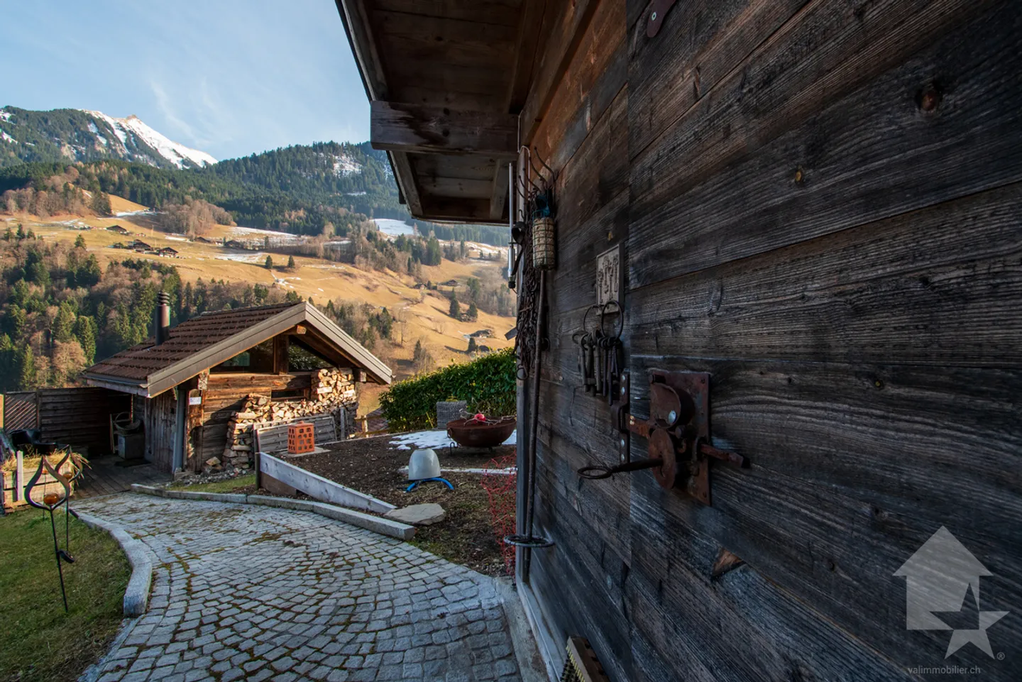 Val-d'Illiez, wunderschönes Chalet mit 3 Wohnungen - Foto 13 von 13